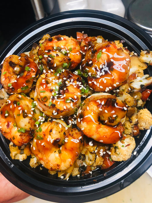Cauliflower Sriracha 'fried rice' w/ Teriyaki shrimp